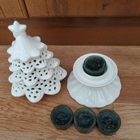 Yankee 8" Candle Christmas Tree Luminary White Tea Light Candle Holder - Picture 3 of 7